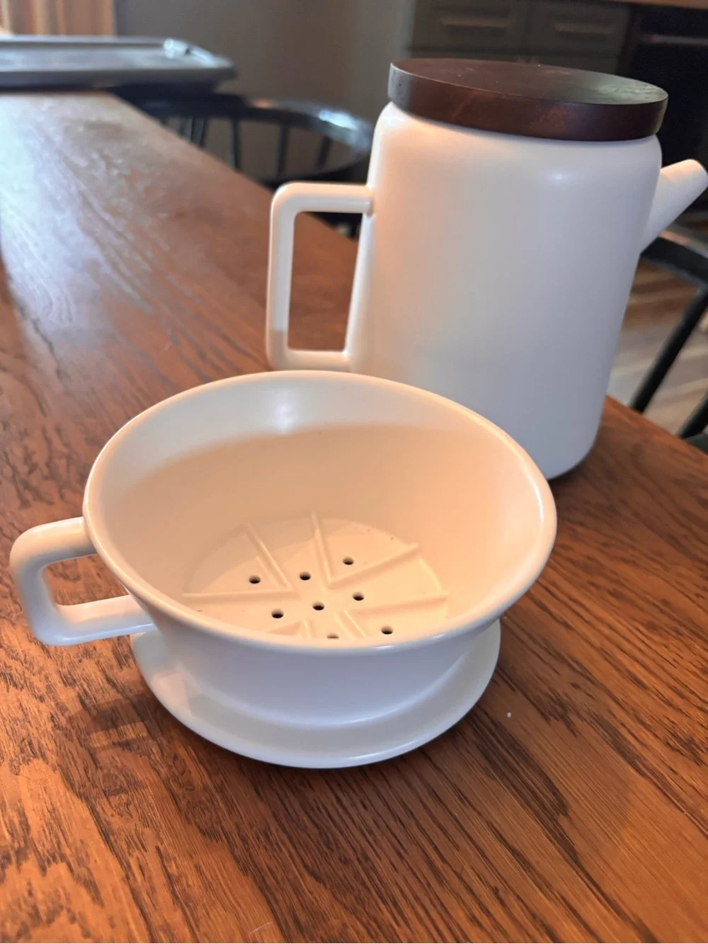 Good Citizen Ceramic Pour Over white with wood lid.